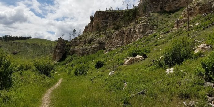 2048x1536 The Hell Canyon Trail In South Dakota Is The Perfect Black Hills