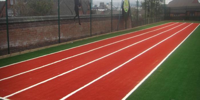 2048x1536 Outdoor Athletics - Sportsafe UK