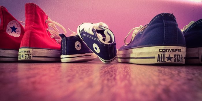 3264x1902 Three pairs of low top shoes HD wallpaper | Wallpaper Flare