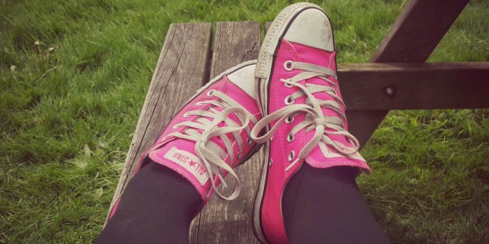 1600x900 Pink Converse Wallpaper - #traffic-club