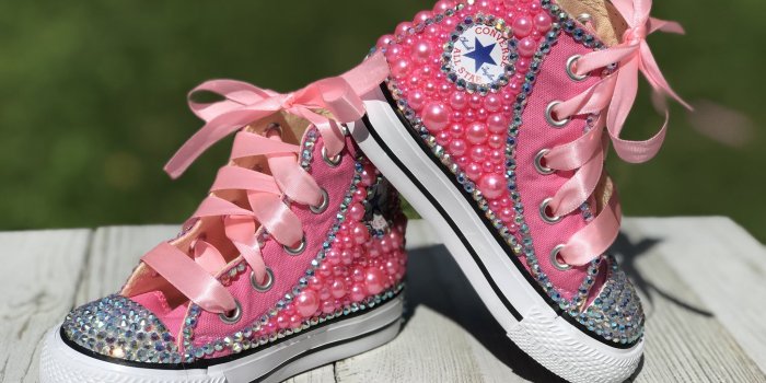 2048x1536 Pink Blinged Converse Sneakers, Big Kids Shoe Size 3-6