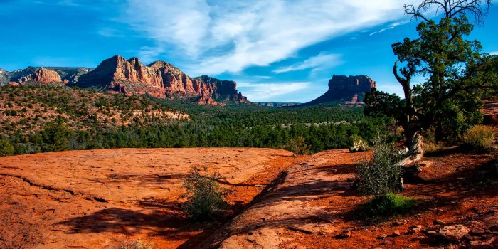 2200x1462 3114635 arizona, brush, cactus, canyon, clouds, colorful, country