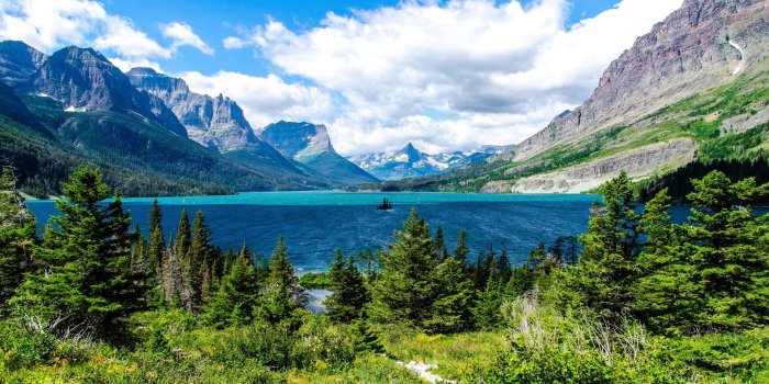 1920x1200 Shore, Trees, Mountains, Lakes, Forest, Background Images, Colored