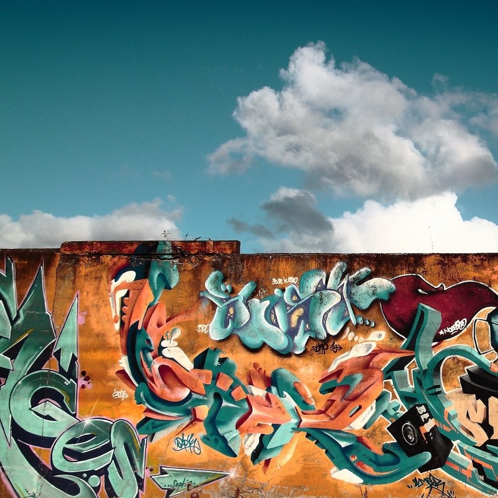 1024x1024 Amazing Graffiti Wall Art Ipad Wallpaper Download Iphone