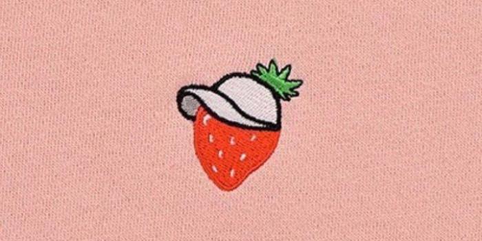 720x1280 Strawberry Lockscreen discovered by katy on We Heart It
