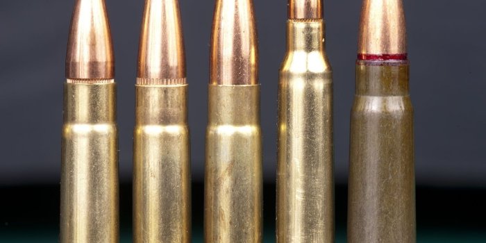 1280x1024 Can you shoot .223 ammo out of a .300 ar5? - Quora