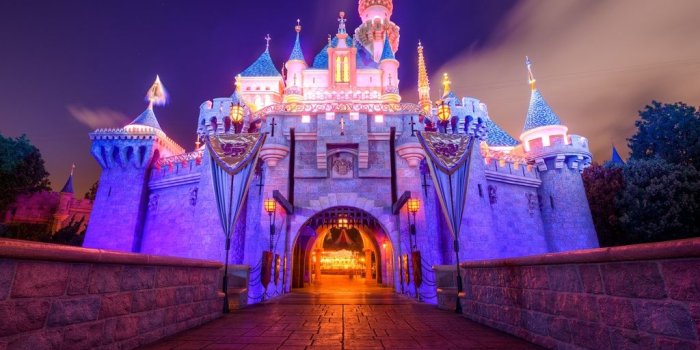 1024x768 Disneyland HD Wallpaper, Background Images