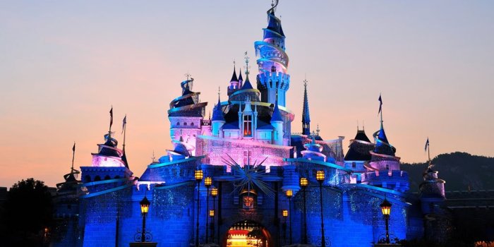 3275x2181 Mesmerizing Hong Kong Disneyland Hd Wallpapers Backgrounds and