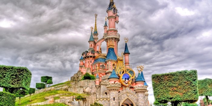 1920x1200 Sleeping Beauty Castle of Disneyland Park in Anaheim United States