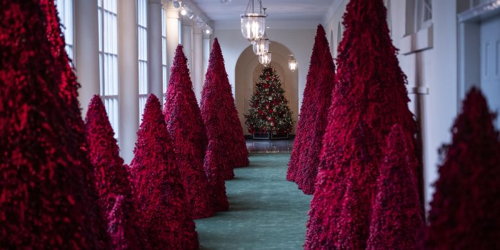 5541x3694 Melania Trump didn't show up to explain her spooky Christmas