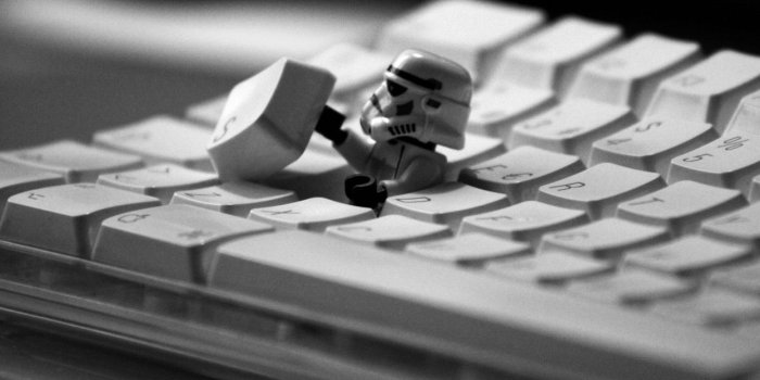 1247x700 Apple Star Wars Lego Stormtrooper wallpaper | 2560x1437 | 622938