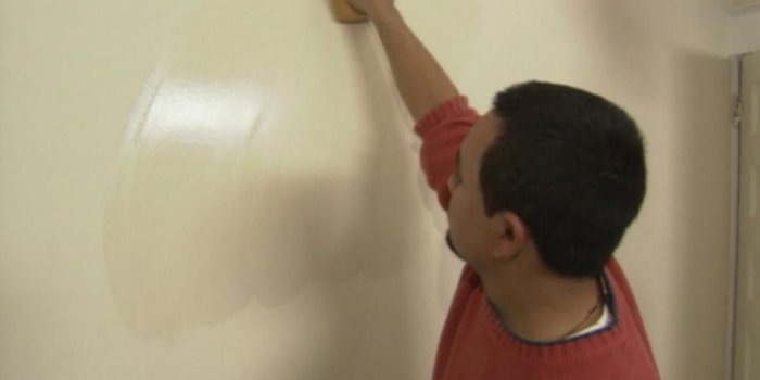 1280x960 10 Things You Should Know About Hanging Wallpaper | DIY