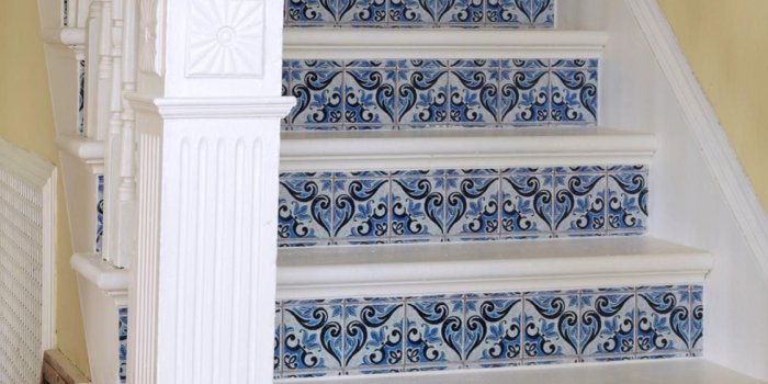 1280x1707 How to Make Over a Staircase Using Paint and Wallpaper | APARTMENT