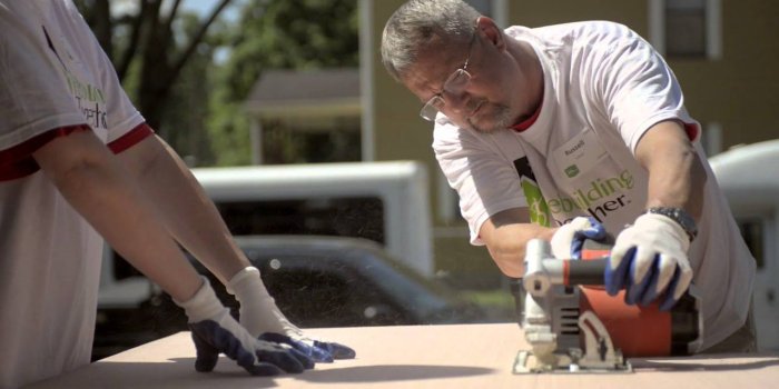 1920x1080 HGTV & DIY Network Want You to Vote for Rebuilding Together's Tradesperson  of the Year
