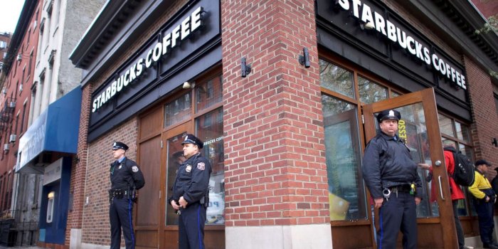 1600x900 Starbucks arrest controversy: Former Dallas police chief breaks down