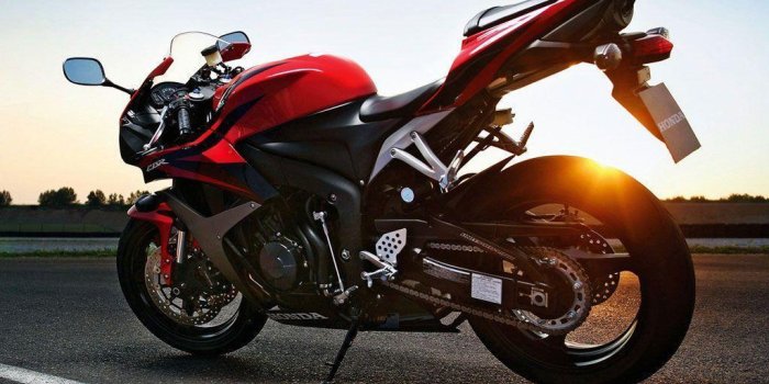 1024x768 Honda Bike Wallpapers