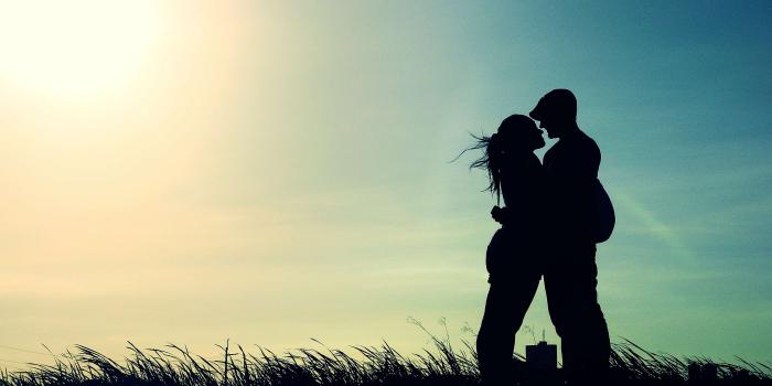 3840x2255 3059170 afternoon, backlight, couple, feelings, friendship, grooms