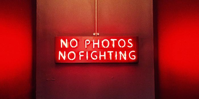 2780x2780 Download wallpaper 2780x2780 sign, neon, red, inscription, glow ipad