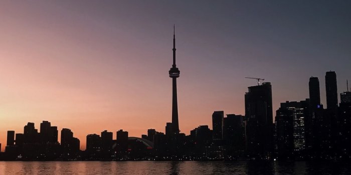 1000x1250 Toronto Sunset | HD photo by Luiz Felipe Souza (@fesouza) on Unsplash