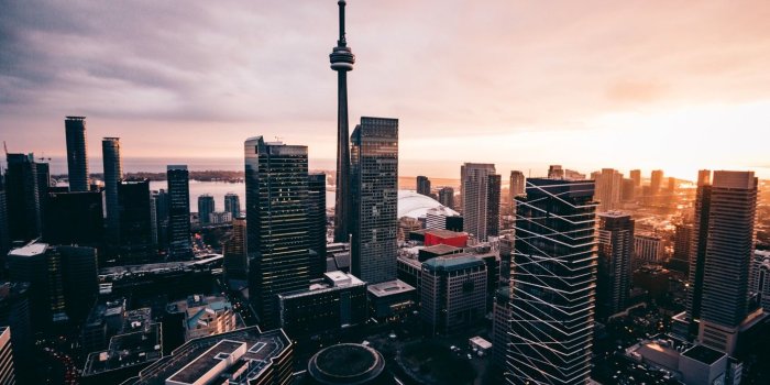 1332x850 Wallpaper Sunset, Tower, The city, Canada, Dawn, Skyscrapers