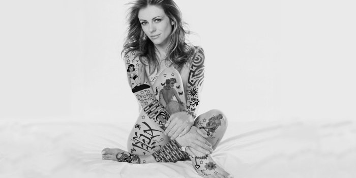 1920x1080 elizabeth hurley tattoo women feet brunette body paint Wallpapers HD