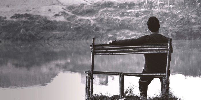 1920x961 Sad Alone Boy On Bench Near River Wallpaper - Sad Alone Boy Dp
