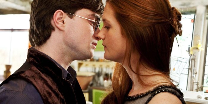 2560x1600 Harry Potter Ginny Kiss Deathly Hallows 2 Wallpapers in jpg format