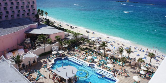 1600x1065 50+ Riu Paradise Island Bahamas Wallpapers - Download at WallpaperBro