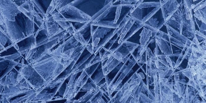 2000x1320 Ice Crystals Formed on Portage River - Alaska