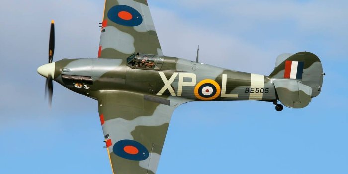 1095x730 Hawker Hurricane Mk.IIb by Daniel-Wales-Images | Wings
