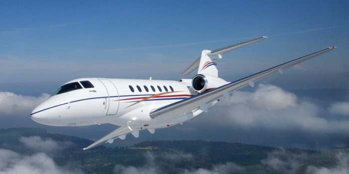 2560x1600 White business jet flying wallpaper - Aircraft wallpapers - #49374