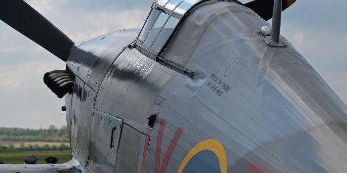 3648x2736 Cold Valentine: Hawker Hurricane