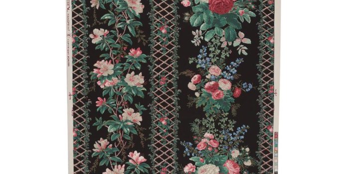 1111x1111 Black Floral Chinoiserie Trellis 