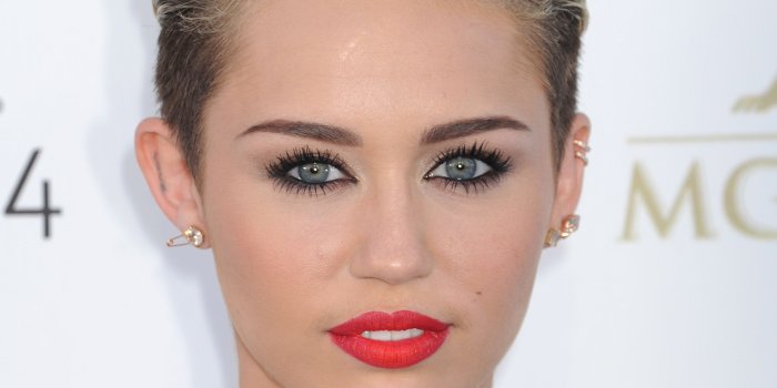 2827x3600 More Beautiful Miley Cyrus Wallpaper | FLgrx Graphics