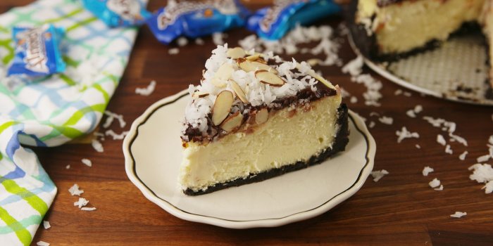 1920x1080 Almond Joy Cheesecake