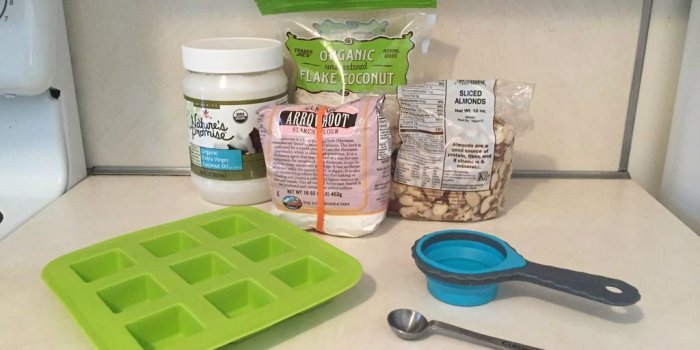 1024x768 Almond Joy or Mounds Paleo / Keto Coconut Fat Bombs (with Pictures)