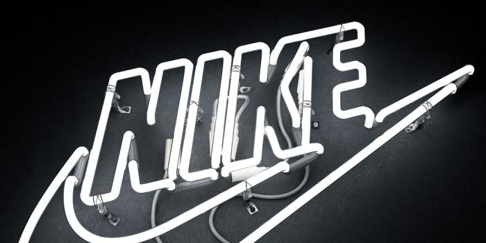 1024x768 NIKE Neon Black - Rizon Parein