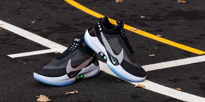 1200x800 Nike's Adapt BB self-lacing sneakers let you tie your shoes from an