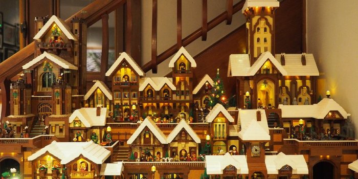 1024x768 Lego Christmas Village Overview | Lego Christmas Holiday Vil…