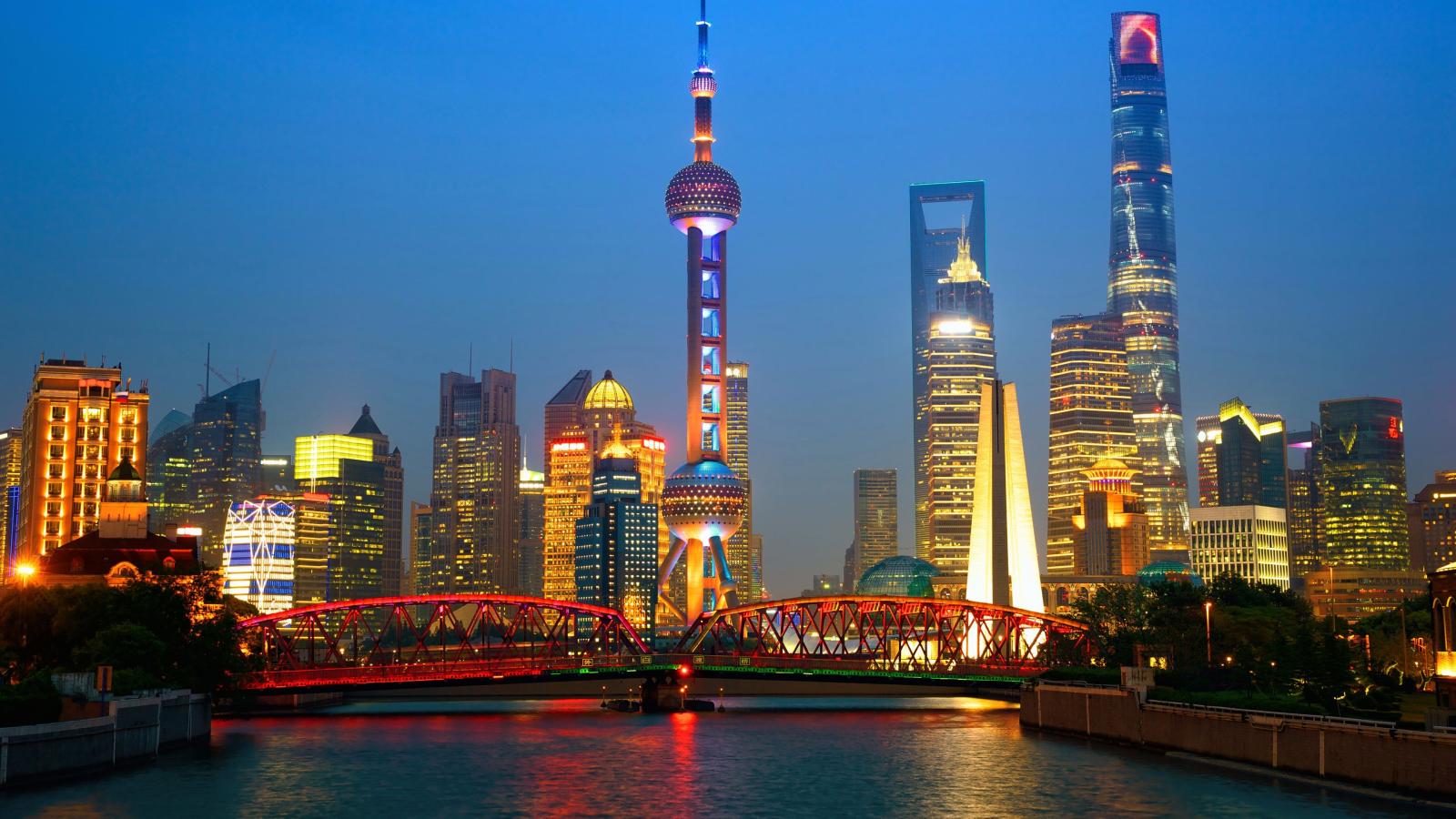 3840x2160 Wallpaper Travel to Shanghai, China, night, skyscrapers, tower
