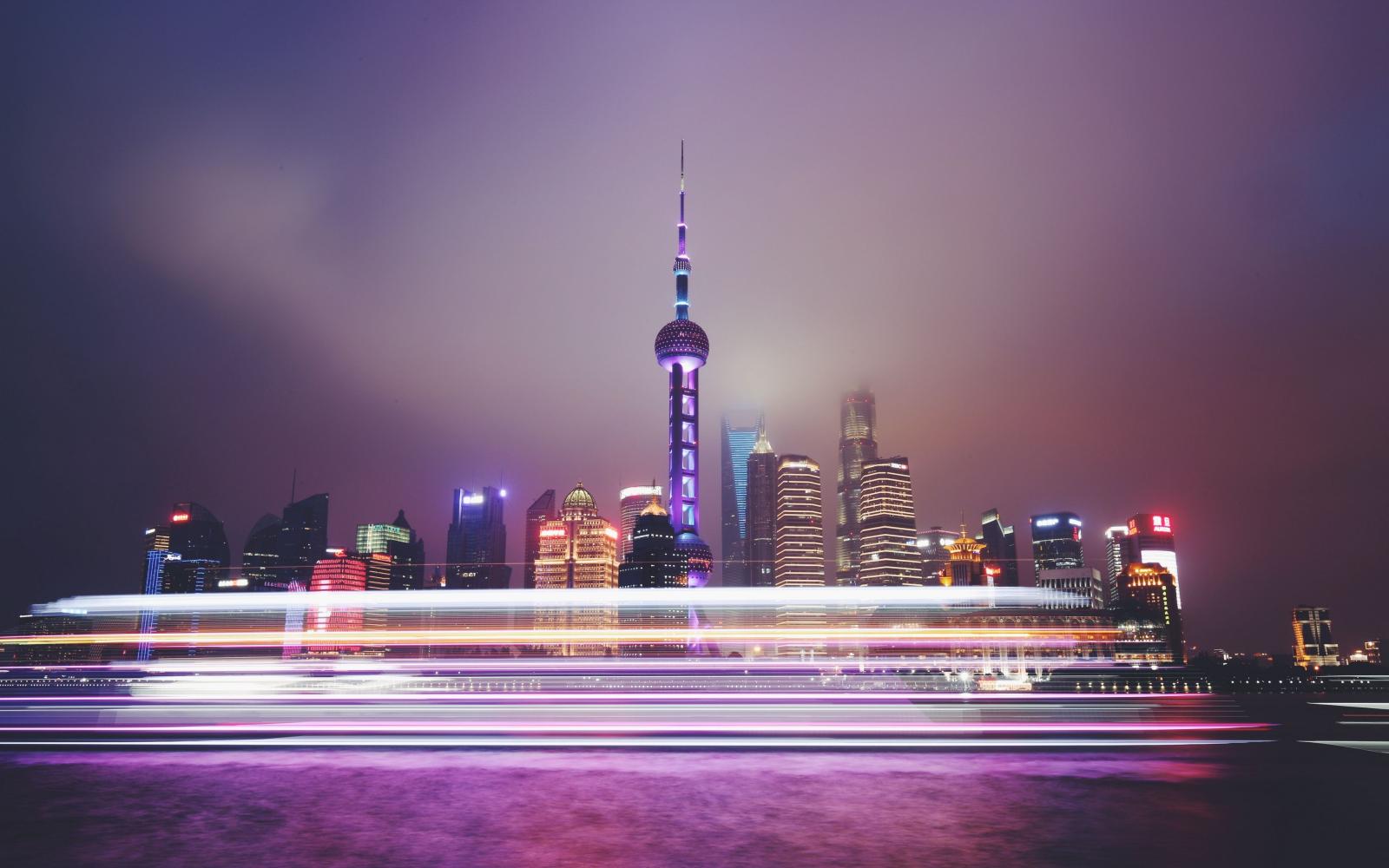 3840x2400 Download wallpaper 3840x2400 cityscape, architecture, lights, night