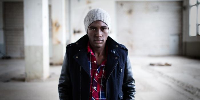 1332x850 Wallpaper man, clothes, direct gaze images for desktop, section