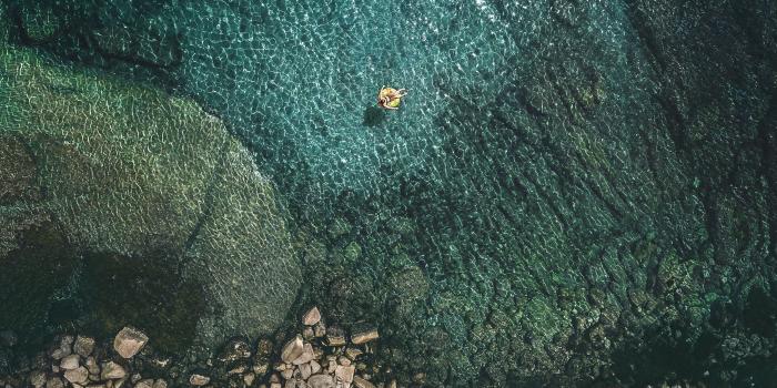 3208x3208 Download all four new iOS wallpapers used on the 10.5-inch and 12.9