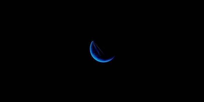 1920x1080 Dark Blue moon - Android wallpapers