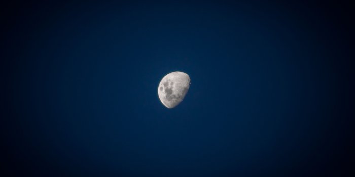 3840x2160 Blue Moon ❤ 4K HD Desktop Wallpaper for 4K Ultra HD TV • Tablet