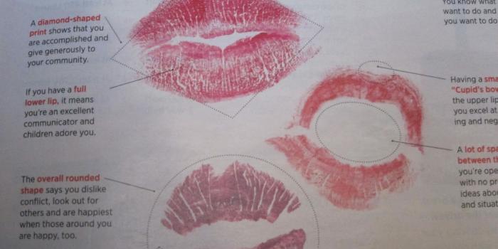 1600x1200 Faded Roses: Read My Lips