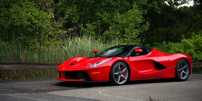 2048x1367 High Quality Ferrari Laferrari Wallpaper - La Ferrari (#252436) - HD