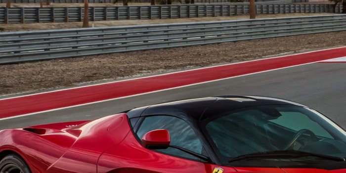 1440x2560 Automotive / Ferrari Laferrari Wallpaper - Laferrari Iphone Free