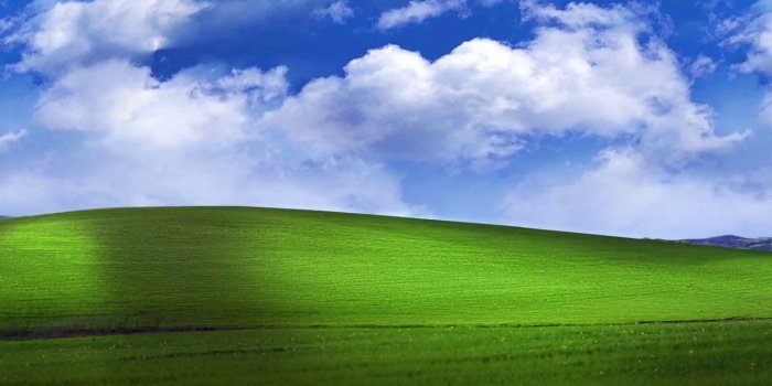 1280x720 Bliss (WindowsXP Default Wallpaper) animated