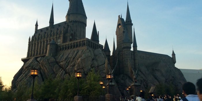 1280x918 File:Hogwarts School of Witchcraft and Wizardry in Universal Studios